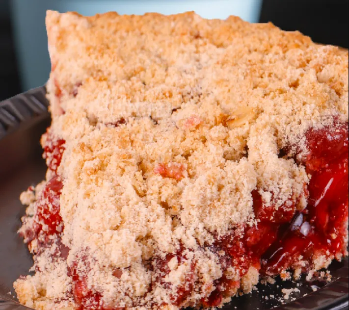 LTO Cherry Pie - Slice